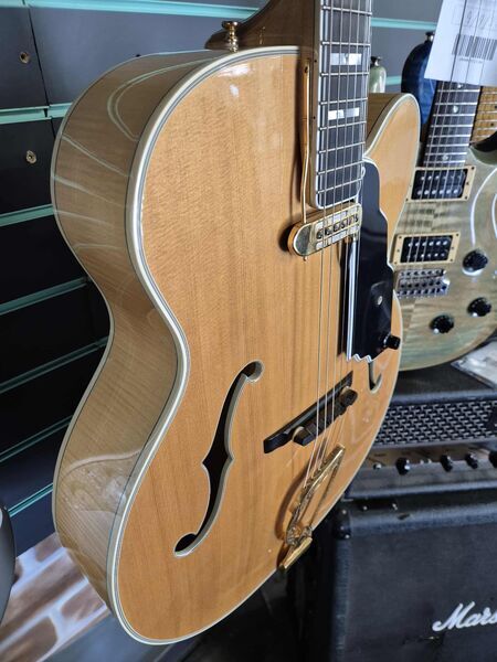 Guild Artist Award 1995 Archtop Electric Guitar | Original, image 3 of 5
