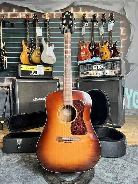 Guild True American D25-E Antique Burst c.1998 Electro-Acoustic Dreadnought | Burst, image 1 of 5