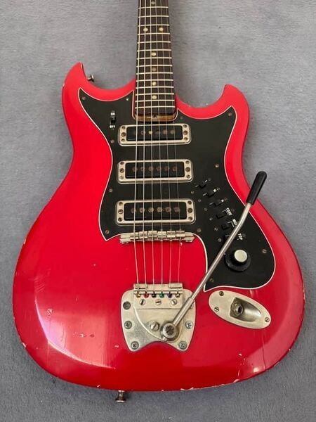 Hagstrom III Soldibody Guitar 1967 | red, image 2 of 5
