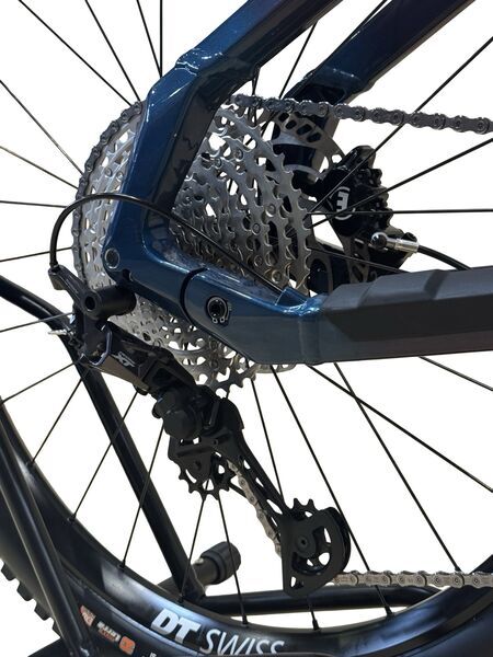 Haibike AllMtn CF 11 2023 | blue | 29"/27.5" | M | < 500 km, image 3 of 4