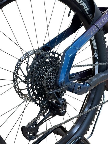 Haibike AllTrail 8 2022 | purple | 28" | L | 500 - 3000 km 4