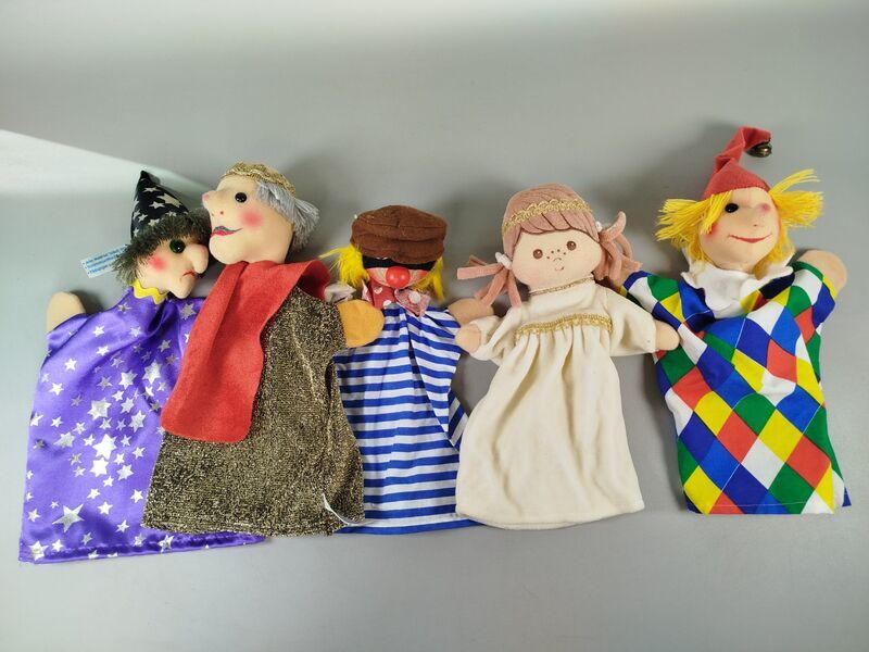 Handpuppen Set von 5 Märchenfiguren - Zauberer, König, Prinzessin | mehrfarbig 1