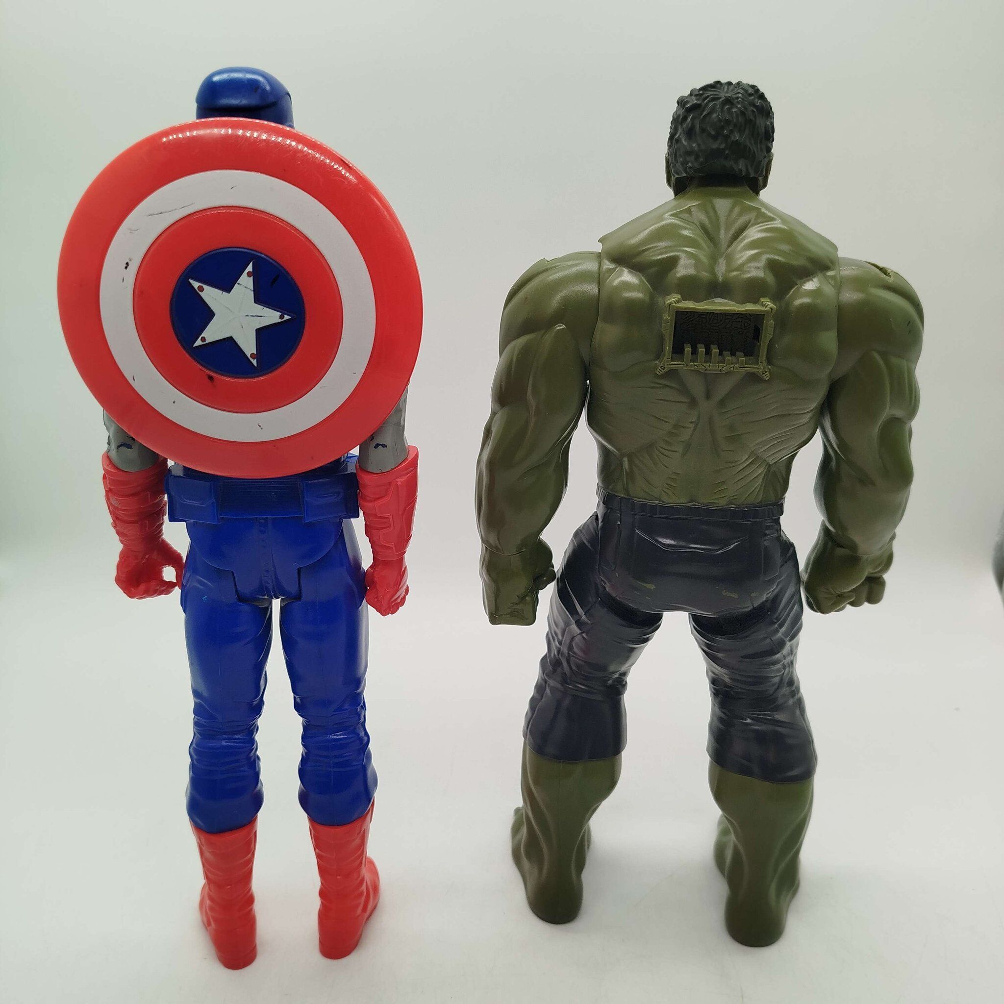 Hasbro Bundle Captain America & Hulk Set von 2 Figurene