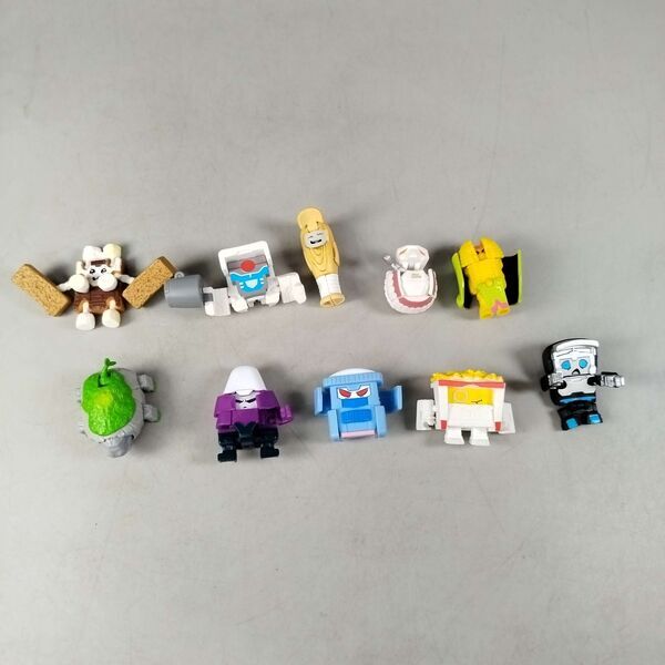 Hasbro Bundle Transformers BotBots 10x Sammelfigurene | mehrfarbig, image 1 of 5