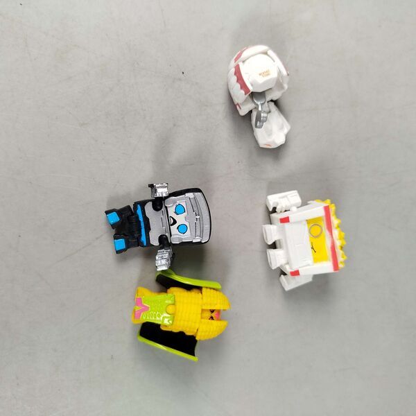 Hasbro Bundle Transformers BotBots 10x Sammelfigurene | mehrfarbig, image 4 of 5