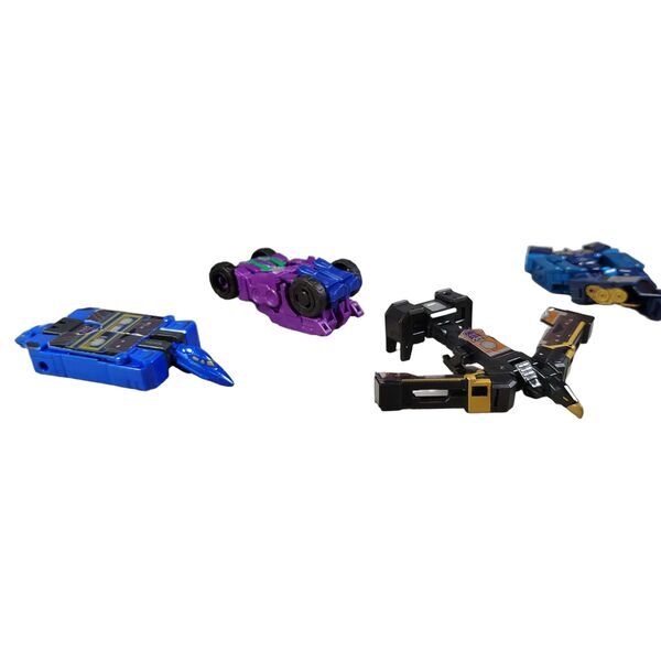 Hasbro Bundle Transformers Set von 4 Figuren & Fahrzeugee | multicolored, image 1 of 3