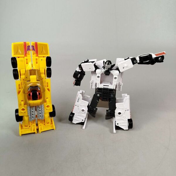 Hasbro Bundle Transformers Stunticons Set von 2 Figurene | mehrfarbig, image 2 of 3