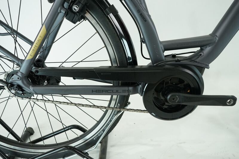 Hercules E-Imperial 180 S R5 (2022) | Low Entry | grey | 28" | 64 cm | XXL | 100 - 500 km 2