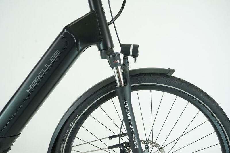 Hercules E-Imperial I-R5 (2022) | Tiefeinsteiger | schwarz | 28" | 65 cm | 3000 - 4000 km 5