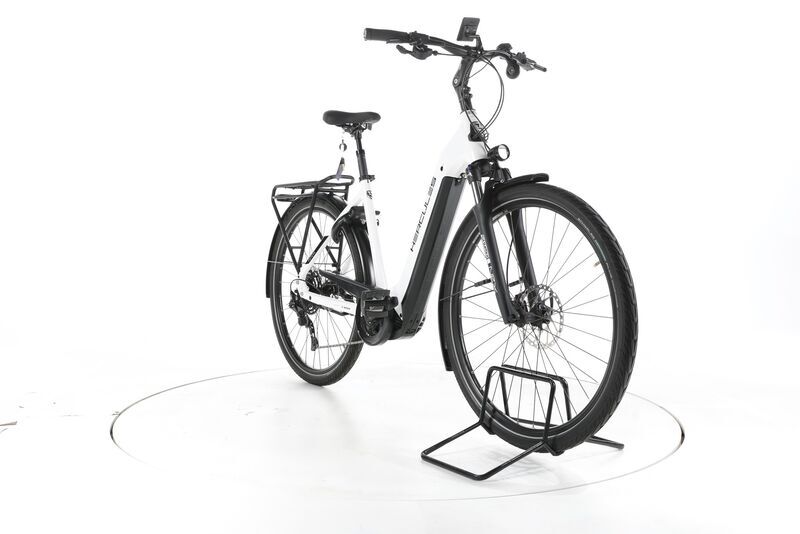 Hercules Futura Sport I-10 2023 | white | 28" | 49 cm | 500 - 3000 km, image 2 of 4