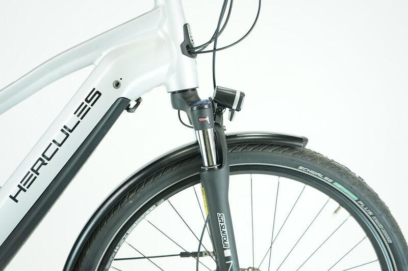 Hercules Futura Sport I-10 (2022) | Step-Through | silver | 28" | 53 cm | 500 - 1000 km 3