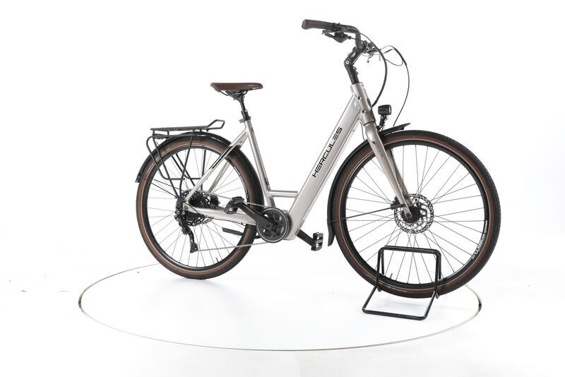 Hercules Urbanico I-10 2023 | stříbrná | 28" | 53 cm | < 500 km, image 2 of 5
