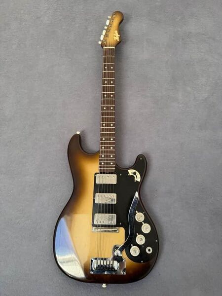 Hofner 173 1962 / 1963 Solidbody Guitar | White Vinyl Top / Black Back, image 2 of 5