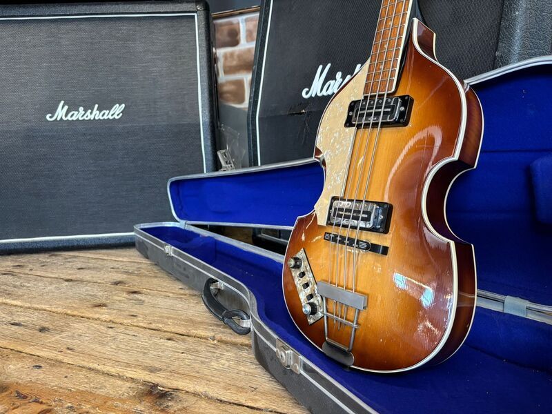 Hofner 500/1 Sunburst Hollow Body c.1972 Vintage Left Handed Electric Bass | Sunburst Vintage, image 2 of 5