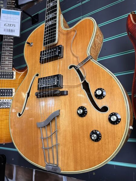 Hofner Committee Gloss Natural 1960 Modified Hollow Body Electric Guitar | Gloss Natural, image 5 of 5