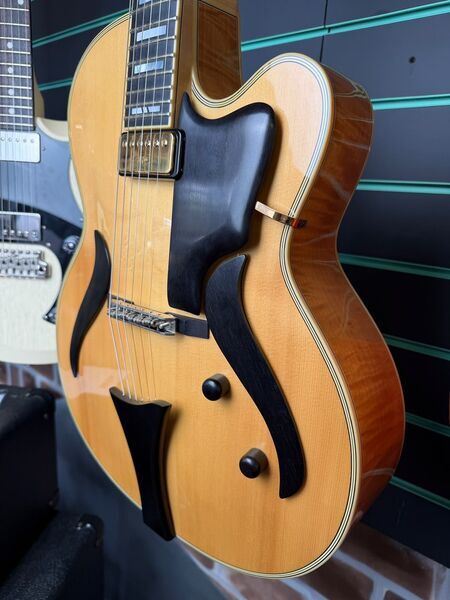Hofner Jazzica Custom Natural 2003 Archtop Hollow Body Guitar | Natural, image 5 of 5