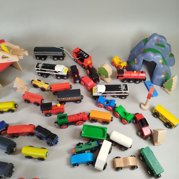 Holz Eisenbahnwelt Spielset - Züge and Schienen | multicolored 5