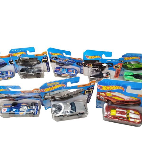 Hot Wheels Bundle Forza Halo Teenage Mutant Ninja Turtles Back to the Future 12x Rennwagen & Modellautose | multicolored, image 4 of 5
