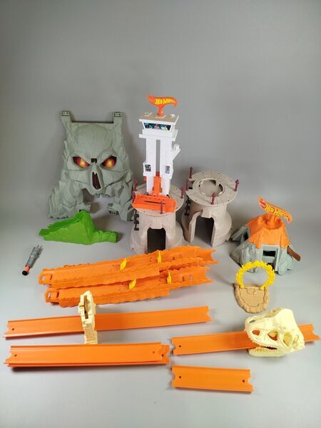 Hot Wheels - Volcano Blast Track Builder | multicolored 1