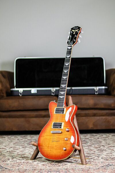 Hoyer Stern Prestige 2010 | Cherry Sunburst | Cherry Sunburst, image 1 of 5