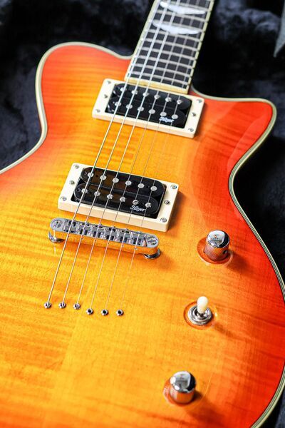 Hoyer Stern Prestige 2010 | Cherry Sunburst | Cherry Sunburst, image 5 of 5
