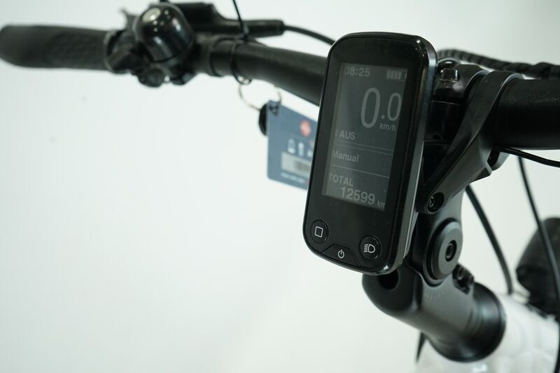 Husqvarna Cross Tourer 4 (2021) | Diamant | weiß | 27.5" | 55 cm | L | 500 - 3000 km 5