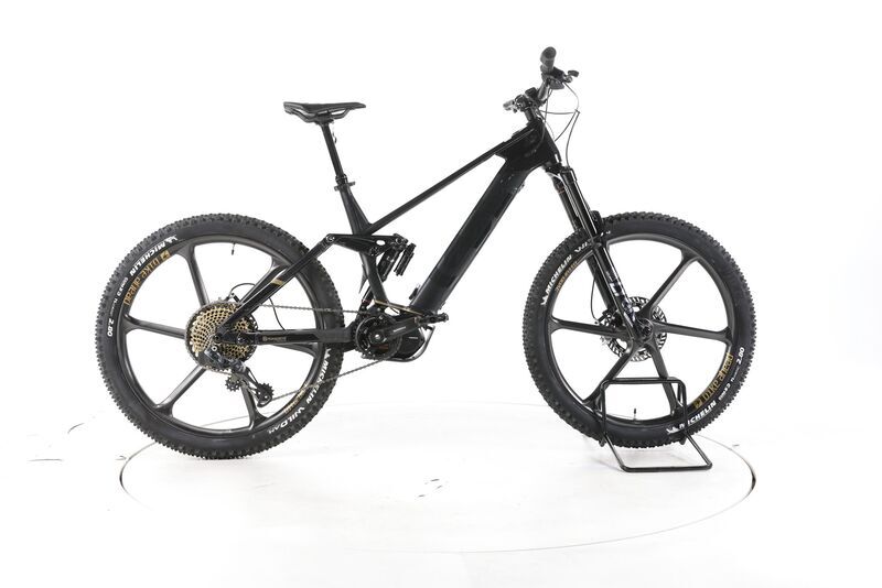 Husqvarna E-Bicycles Hard Cross X 2020 | black | 27,5" | 44 cm | 500 - 3000 km, image 1 of 5