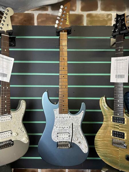 Ibanez AZ2204-ICM Ice Blue Metallic 2018 Electric Guitar | Blue Metallic, image 2 of 5