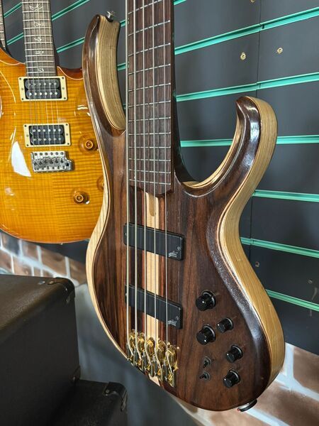 Ibanez BTB1805 Natural Low Gloss 2017 5-String Electric Bass Guitar | Natural Gloss, image 5 of 5