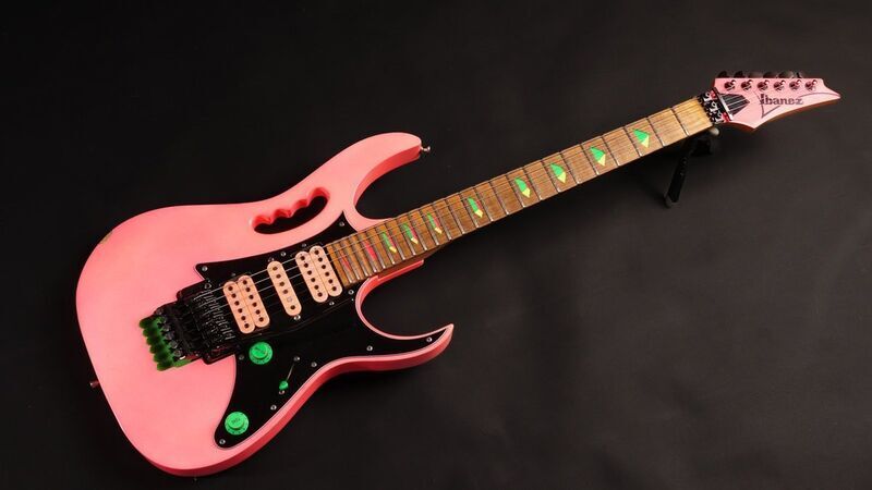 Ibanez JEM777-SK Shocking Pink 1987 – Steve Vai Signature | pink, image 1 of 5