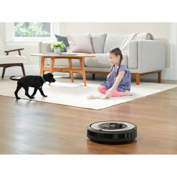 iRobot Roomba e6 Staubsaugerroboter | schwarz/gold 2