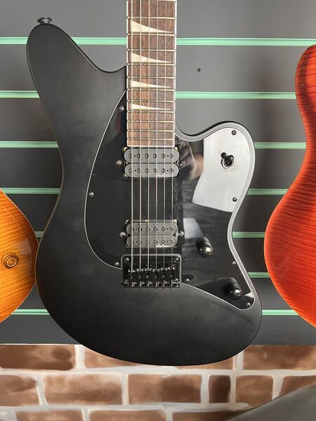 Jackson X Series Surfcaster 2025 Satin Black Electric Guitar | Satin Black, image 4 of 5