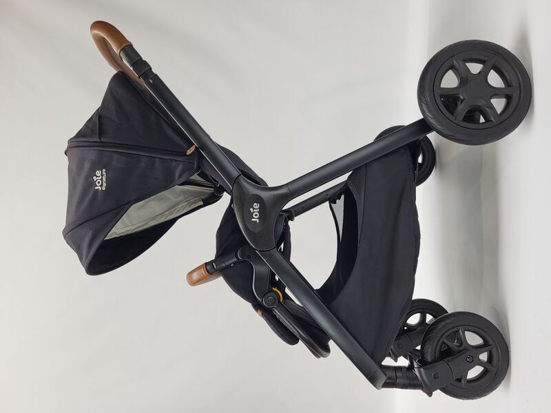 Joie Signature Finiti combination stroller | black/beige, image 4 of 5