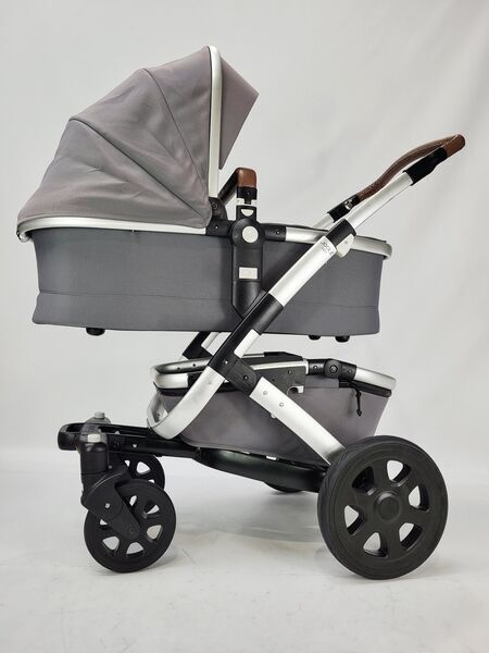 Joolz Geo 2 Combination Pushchair | grey, image 4 of 5