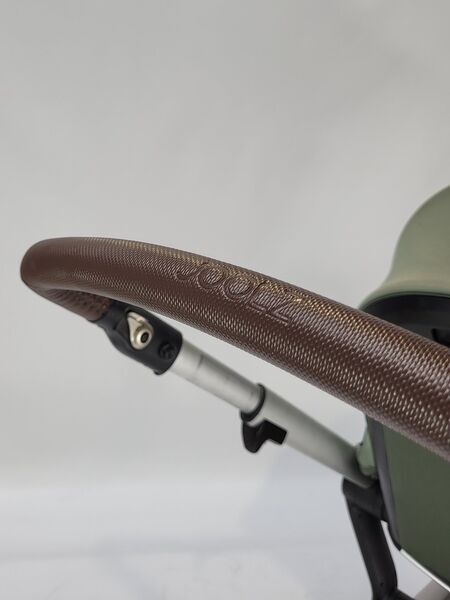 Joolz Hub+ stroller | silver/green, image 2 of 5