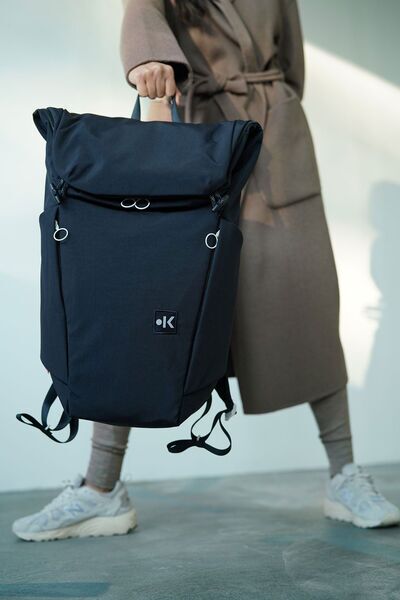 kaala Inki Yoga Ryggsäck Raven | en storlek 5