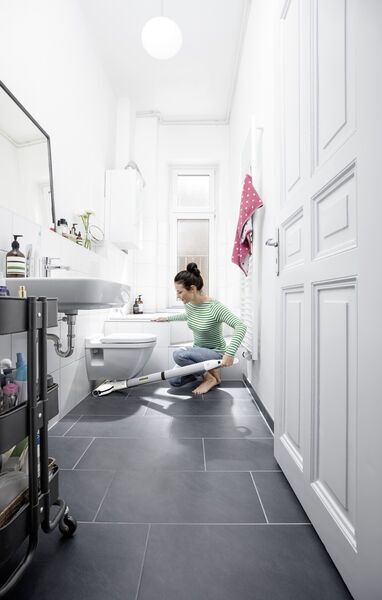 Kärcher FC 3 Cordless Premium Akku-Hartbodenreiniger | silber/weiß 3