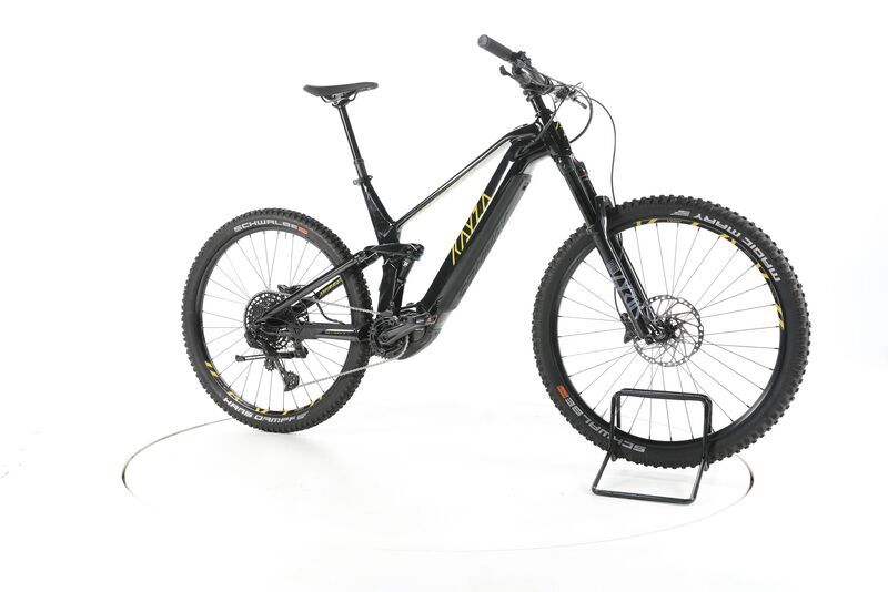KAYZA Williwaw 4 2024 | černá | 29" | 50 cm | 500 - 3000 km, image 1 of 4
