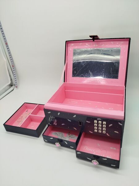 Kinder Spieleset - Schminkkästchen & Plüschtiere | multicolored 3