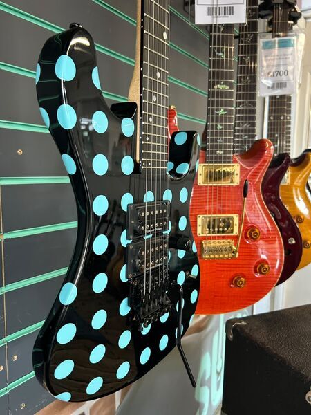 Kramer Nightswan Polka Dot 2021 Electric Guitar | Original, image 3 of 5