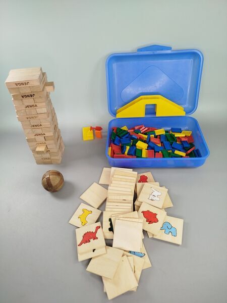 Kreativ-Spielset - Jenga, Memory, Dominosteine, Knobelball | mehrfarbig 1