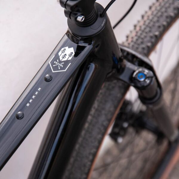  | balts | 56 cm | L 4