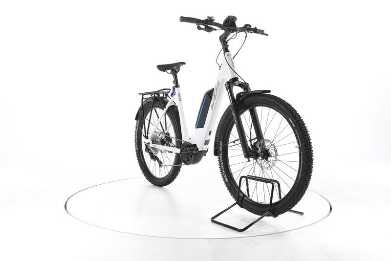 KTM Macina Aera P272 2021 | White | 27.5" | M | 500 - 3000 km, image 3 of 5