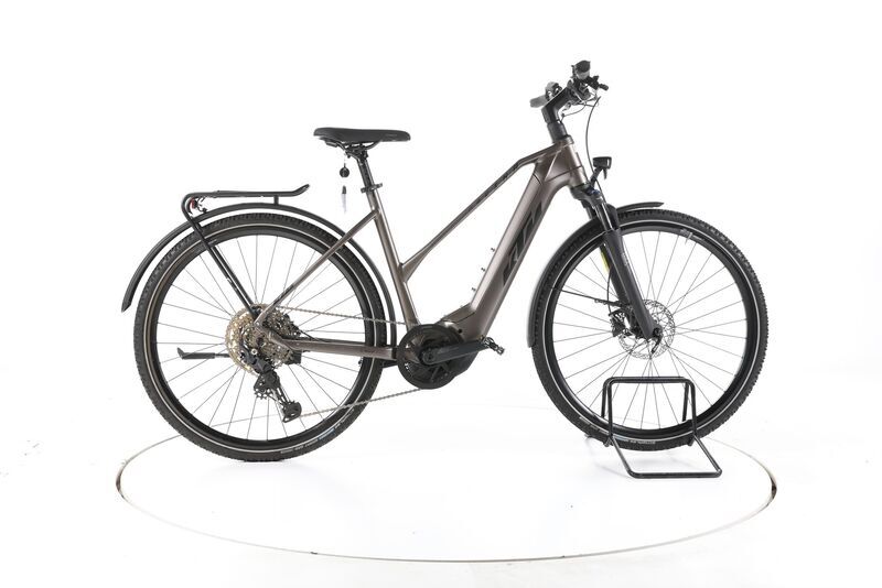 KTM Macina Cross LFC 2024 | grijs | 28" | M | 500 - 3000 km, image 1 of 5