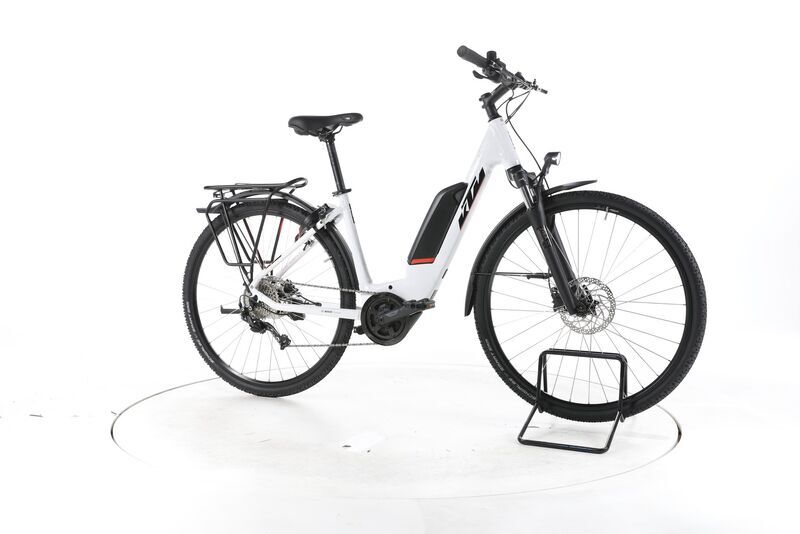 KTM Macina Cross P510 Street 2022 | bianco | 28" | 46 cm | < 500 km, image 2 of 5