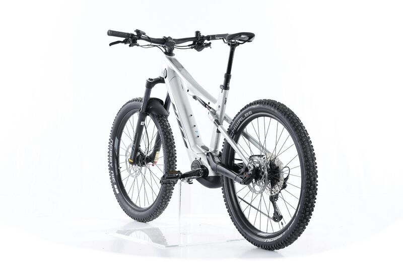 KTM Macina Lycan 772 (2023) | Diamant | silber | 27.5" | 48 cm | 500 - 3000 km | Tektro Orion | SR Suntour XCR 34 3