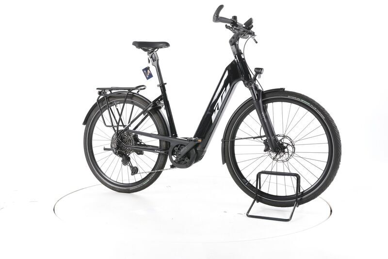 KTM MACINA Premium 2022 | schwarz | 28" | 51 cm | 500 - 3000 km, image 1 of 4