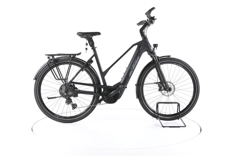 KTM Macina Style 730 (2023) | Trapez | schwarz | 28" | 56 cm | L | 500 - 3000 km | Shimano MT420 | SR Suntour NCX32-D 5