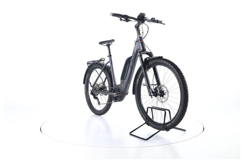 KTM Macina Scout 272 LFC (2020) | Tiefeinsteiger | grau matt | 27.5" | 51 cm | 2000 - 3000 km 3