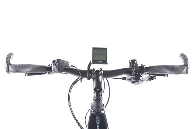 KTM Macina Sport 610 (2024) | Tiefeinsteiger | schwarz | 28" | 56 cm | < 100 km 3